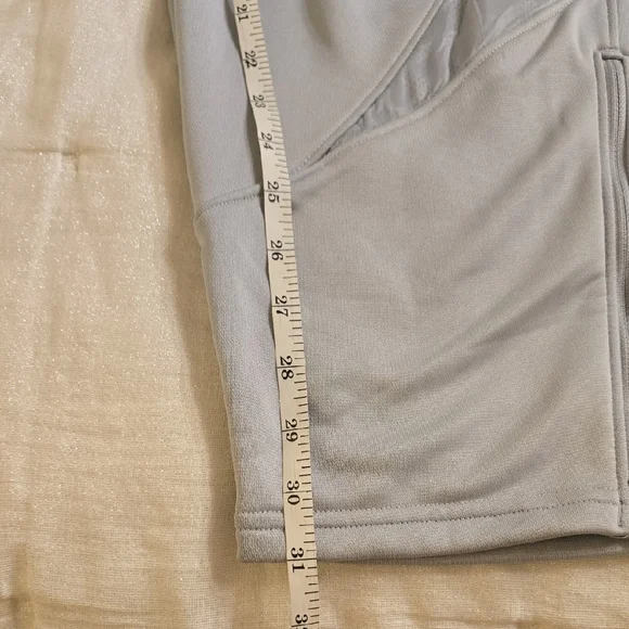 Under Armour Women's Light Gray Active Pantsuit - Picture 15 of 15